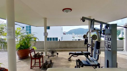 3D视图 of the Fitnessstudio at Highland Residence