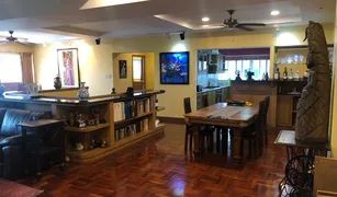 曼谷 Khlong Toei Siam Penthouse 1 3 卧室 公寓 售 