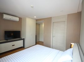 2 Schlafzimmer Appartement zu vermieten im Klass Langsuan, Lumphini