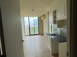 Studio Appartement zu verkaufen im Noble Recole, Khlong Toei Nuea