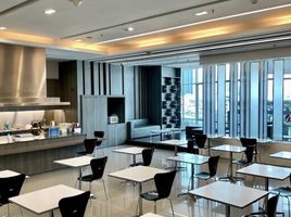 100 кв.м. Office for rent at KPI Tower, Makkasan