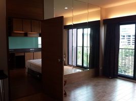 1 Schlafzimmer Appartement zu vermieten im Noble Reveal, Phra Khanong Nuea