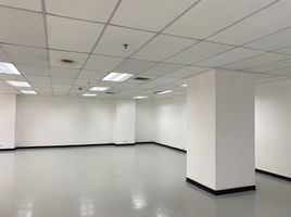 1,561 Sqft Office for rent at Sino-Thai Tower, Khlong Toei Nuea