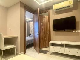 1 Schlafzimmer Wohnung zu verkaufen im Arcadia Beach Resort, Nong Prue, Pattaya, Chon Buri
