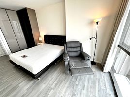 2 Bedroom Condo for sale at 333 Riverside, Bang Sue