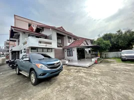 5 Bedroom House for rent in Thailand, Phlapphla, Wang Thong Lang, Bangkok, Thailand