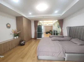 1 Schlafzimmer Appartement zu verkaufen im Nusa State Tower Condominium, Si Lom