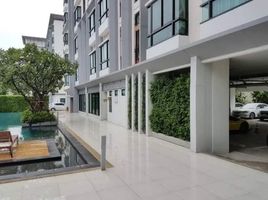 1 спален Кондо на продажу в S1 Rama 9 Condominium, Suan Luang