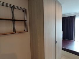 1 Schlafzimmer Wohnung zu verkaufen im The Kith Plus Sukhumvit 113, Samrong Nuea