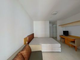 1 Bedroom Apartment for sale at I-House Rama IX-Ekamai, Bang Kapi, Huai Khwang, Bangkok