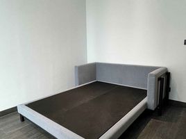 2 Schlafzimmer Appartement zu vermieten im Tait 12, Si Lom, Bang Rak, Bangkok, Thailand