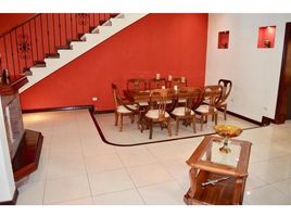 4 Bedroom Villa for sale in Heredia, Santo Domingo, Heredia