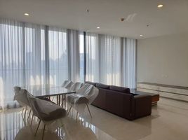 3 Bedroom Condo for rent at Noble Ploenchit, Lumphini