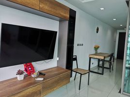 1 Bedroom Apartment for rent at Wongamat Tower, Na Kluea, Pattaya