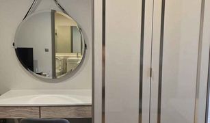 Studio Condo for sale in Makkasan, Bangkok Life Asoke Hype