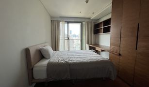 2 Bedrooms Condo for sale in Khlong Toei, Bangkok The Lakes