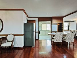 3 Bedroom Apartment for rent at Baan Suanpetch, Khlong Tan Nuea