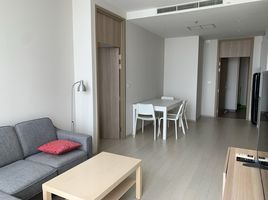 1 спален Кондо в аренду в Noble Ploenchit, Lumphini