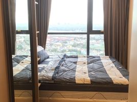 2 Schlafzimmer Wohnung zu vermieten im Oka Haus, Khlong Tan