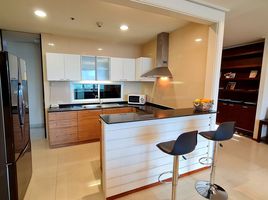 3 Bedroom Condo for rent at Piyathip Place, Khlong Tan Nuea, Watthana