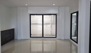 Дом, 4 спальни на продажу в Tha Raeng, Бангкок Life Bangkok Boulevard Ramintra 65