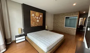 2 Bedrooms Condo for sale in Suthep, Chiang Mai The Unique at Nimman