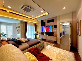 4 Bedroom House for rent at Nantawan Rama 9 - New Krungthepkretha, Saphan Sung, Saphan Sung