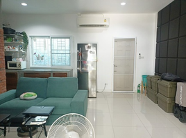 2 Bedroom Townhouse for sale at Phoomtara, Sai Noi, Sai Noi, Nonthaburi