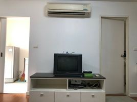 Studio Condo for rent at Condo One Soho, Talat Noi