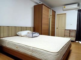 Studio Condo for rent at Supalai Park Asoke-Ratchada, Din Daeng