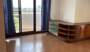 曼谷 Suan Luang Floraville Condominium 3 卧室 公寓 售 