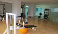 Fotos 3 of the Fitnessstudio at Baan Sathorn Chaophraya