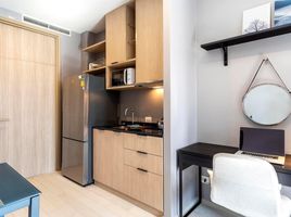 1 Schlafzimmer Appartement zu vermieten im Noble Ploenchit, Lumphini