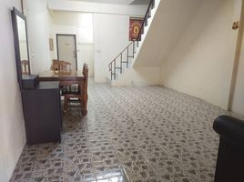 ขายทาวน์เฮ้าส์ 2 ห้องนอน ในโครงการ พี พี แลนด์, ท่าศาลา, เมืองลพบุรี, ลพบุรี