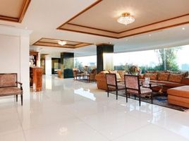 4 Bedroom Penthouse for sale at Modern Town, Khlong Tan Nuea, Watthana, Bangkok