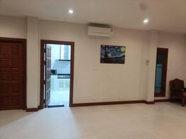 4 Bedroom House for rent in Bangkok, Khlong Tan Nuea, Watthana, Bangkok