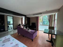 Studio Condo for rent at The Kris Residence, Patong