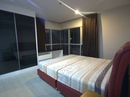 2 спален Кондо в аренду в Aspire Rama 9, Bang Kapi