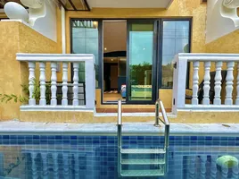 Studio Condo for sale at Venetian Signature Condo Resort Pattaya, Nong Prue, Pattaya