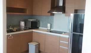 2 Schlafzimmern Wohnung zu verkaufen in Khlong Tan, Bangkok The Emporio Place