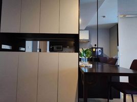 1 Bedroom Apartment for rent at Noble Remix, Khlong Tan