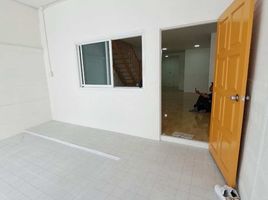 3 Bedroom Townhouse for sale at Setthakit Village, Nong Khang Phlu