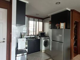 2 Bedroom Condo for sale at Baan Siri Sathorn, Thung Mahamek