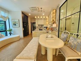 5 спален Дом в аренду в Nantawan Rama 9 - New Krungthepkretha, Saphan Sung