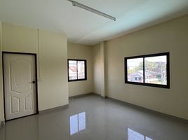 2 спален Таунхаус for sale in Kamphaeng Phet, Nai Mueang, Mueang Kamphaeng Phet, Kamphaeng Phet