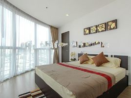 1 Bedroom Condo for sale at Sky Walk Residences, Phra Khanong Nuea, Watthana