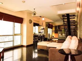 2 Schlafzimmer Penthouse zu verkaufen im Sukhumvit Suite, Khlong Toei Nuea