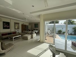 3 Schlafzimmer Villa zu vermieten in Rawai, Phuket Town, Rawai