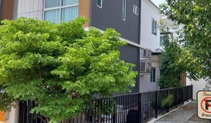 4 Bedrooms Townhouse for sale in Bang Phut, Nonthaburi The Connect Tiwanon-Chaengwattana