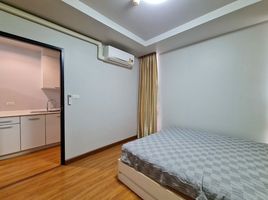 1 Schlafzimmer Wohnung zu vermieten im The Kris Express 2, Din Daeng, Din Daeng